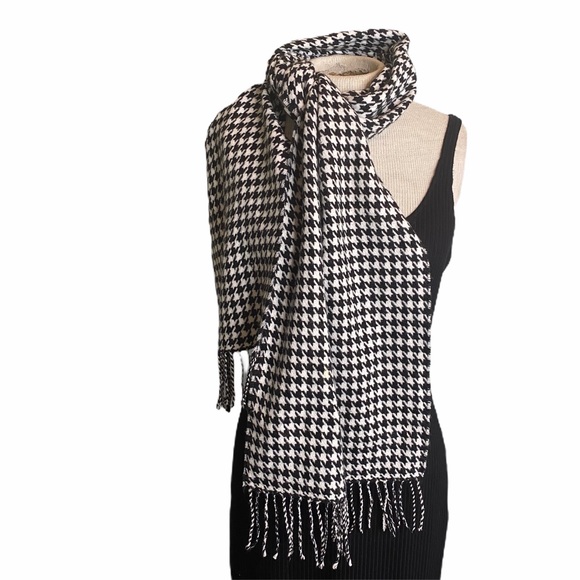 cashmere feel Accessories - Houndstooth Fringe Scarf